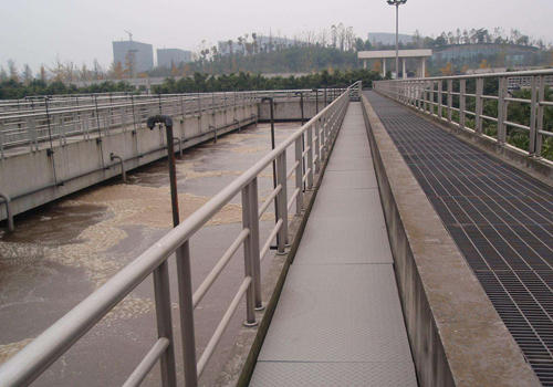 新疆污水厂钢格栅板案例图片2