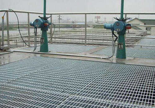 新疆污水厂钢格栅板案例图片3